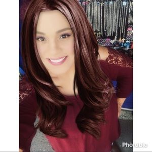 Meet your Posher, Veronica